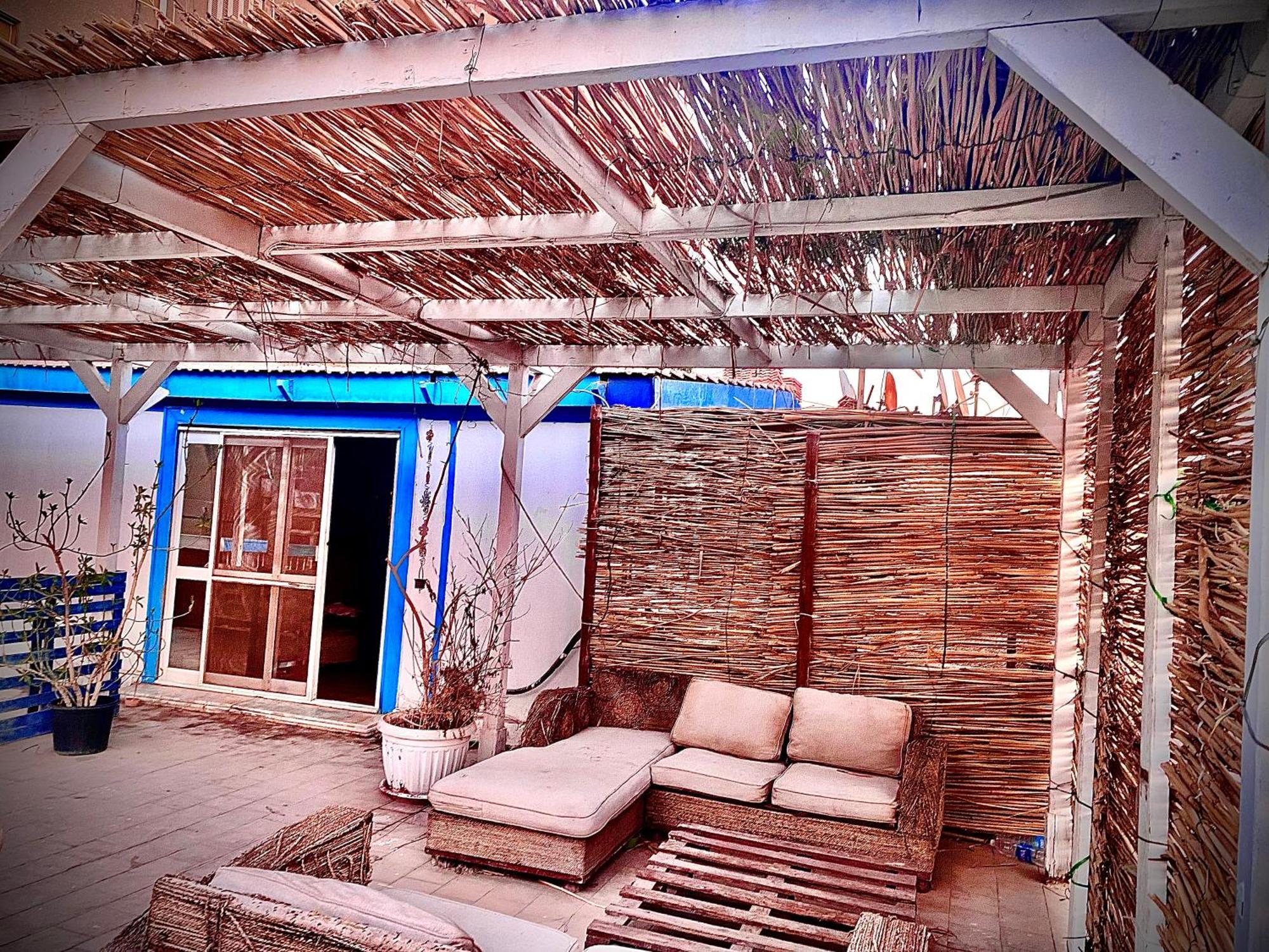 Airport Rooftop Club Luxurious Rooms And Studios Каир Экстерьер фото