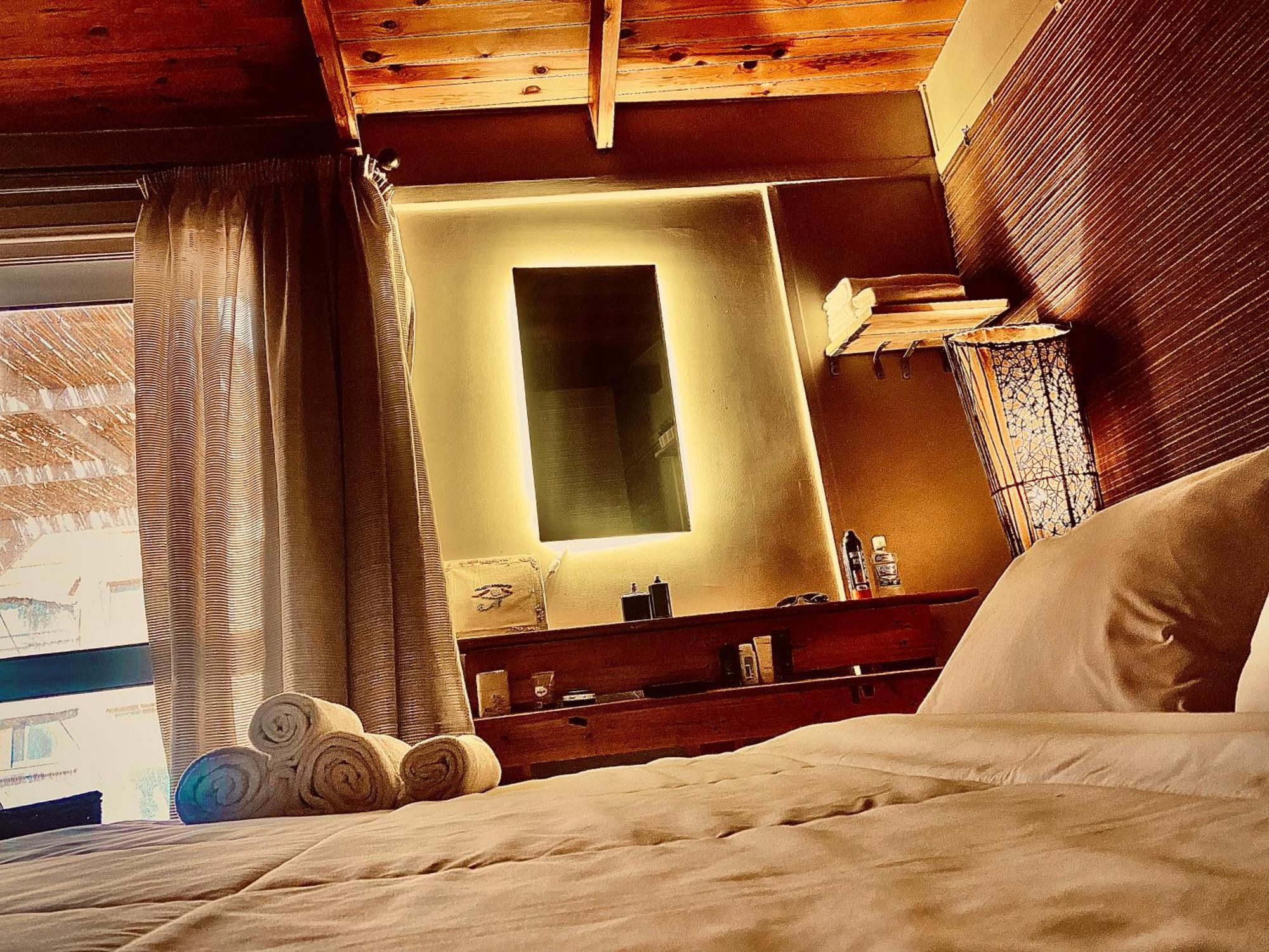 Airport Rooftop Club Luxurious Rooms And Studios Каир Экстерьер фото