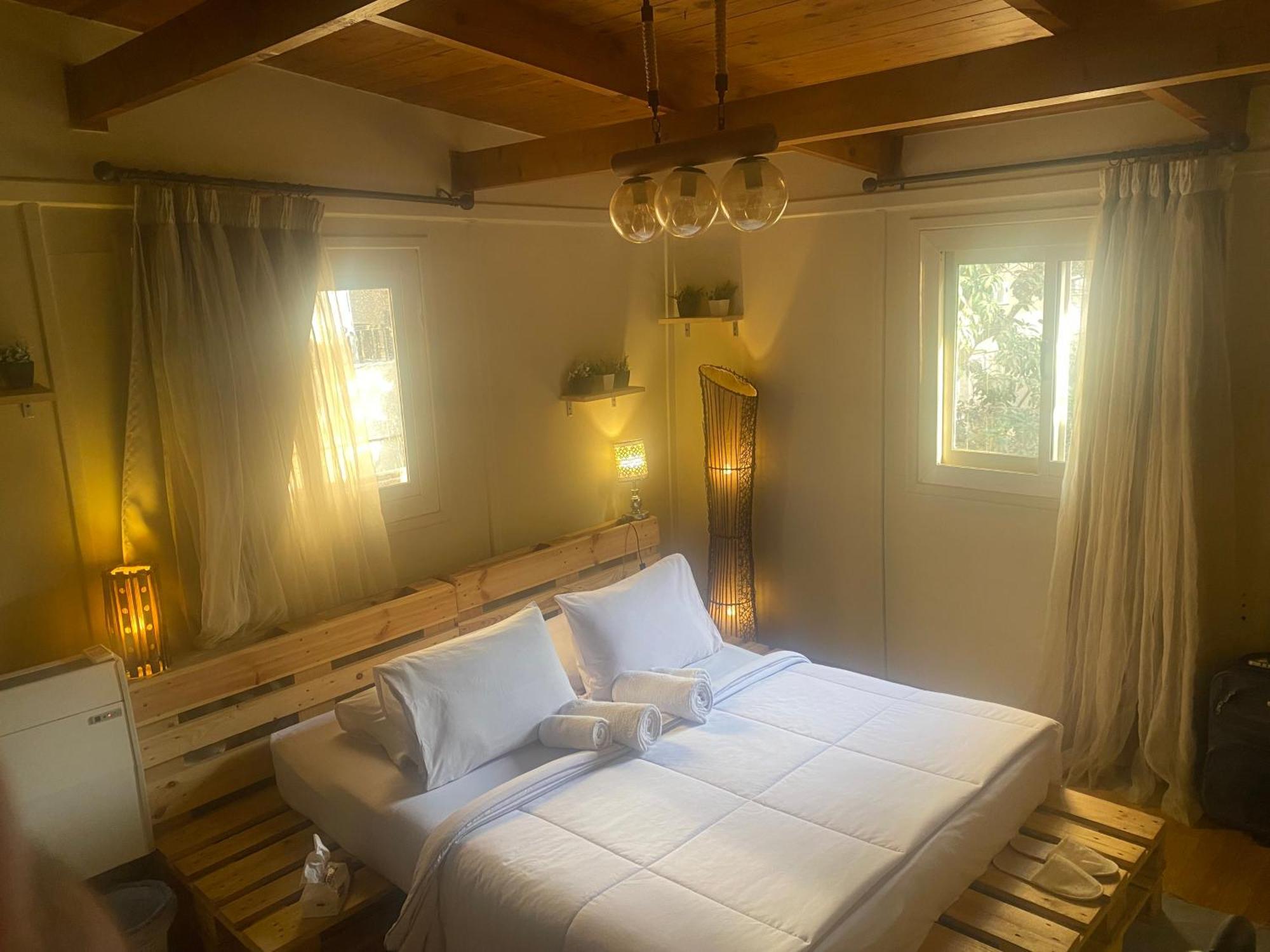 Airport Rooftop Club Luxurious Rooms And Studios Каир Экстерьер фото