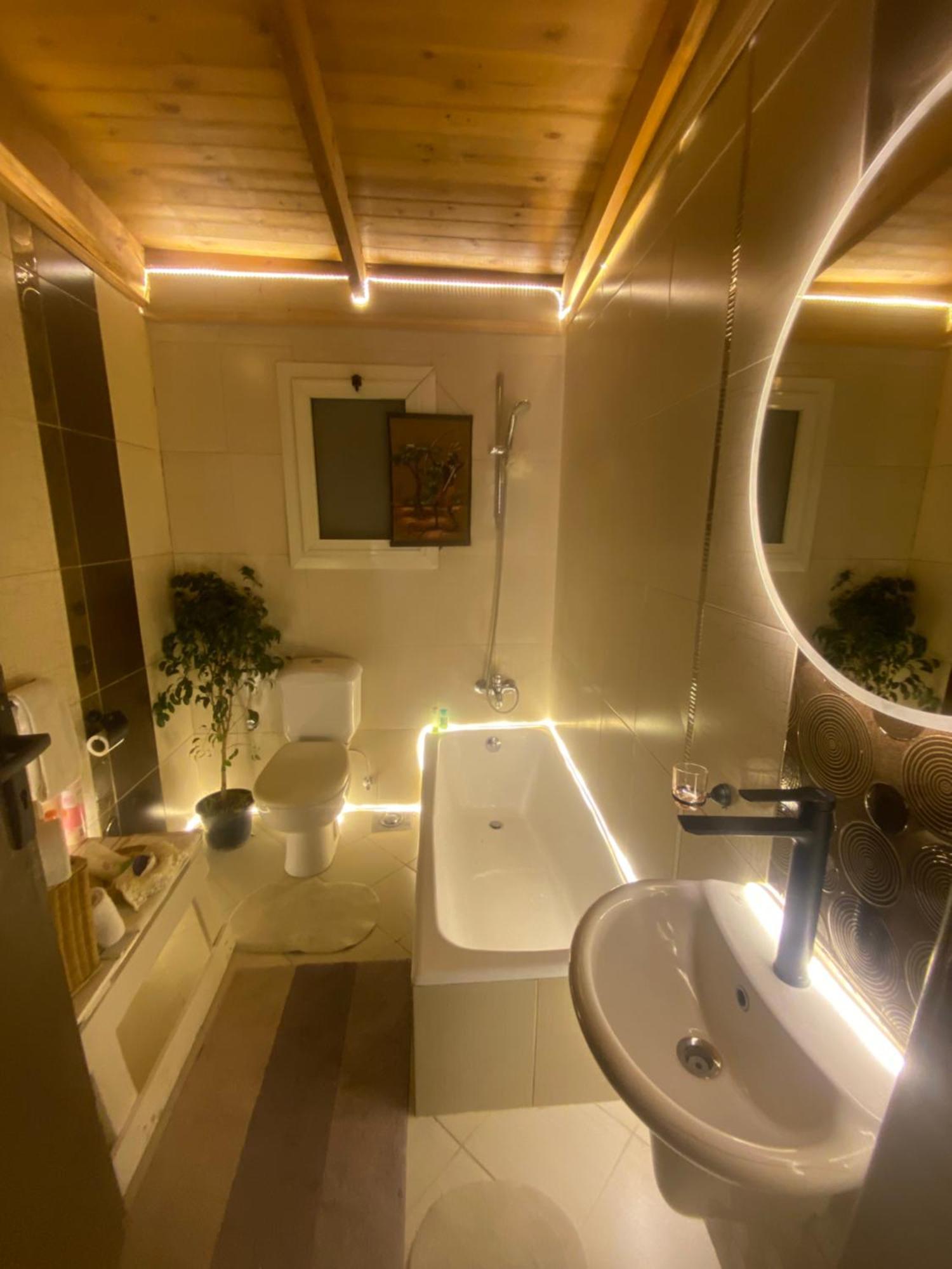 Airport Rooftop Club Luxurious Rooms And Studios Каир Экстерьер фото